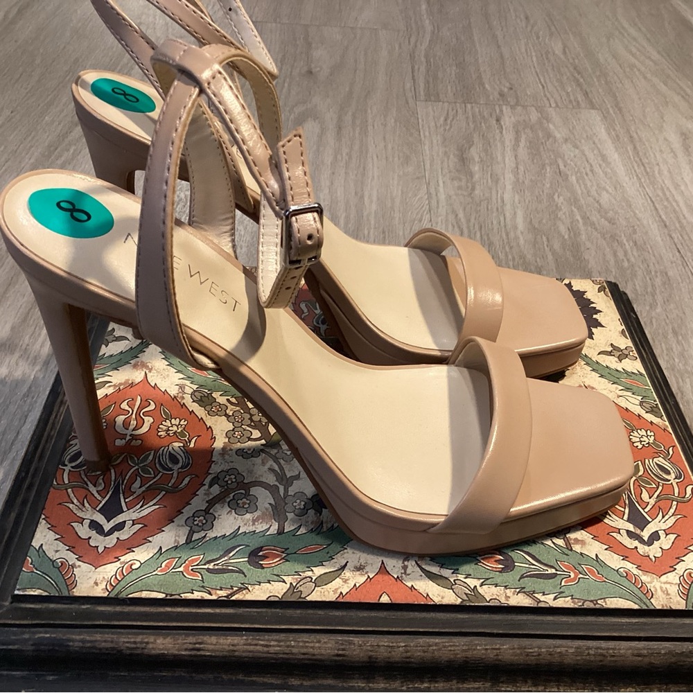 Nine West Stiletto (tan) Womens 8